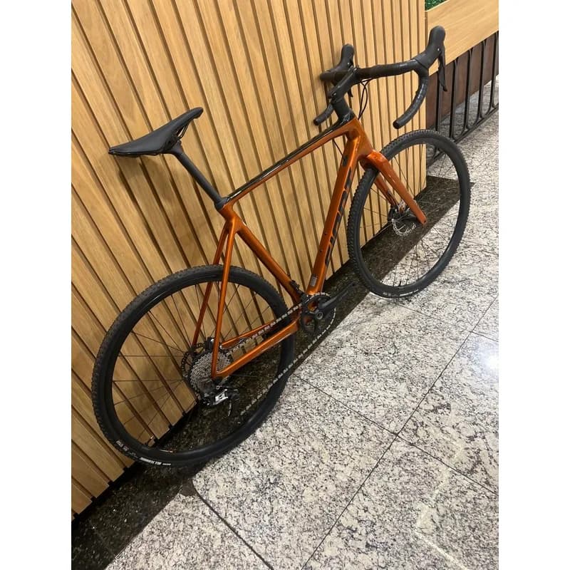 BIKE GRAVEL GIANT TCX ADV PRO2 — imagem 4