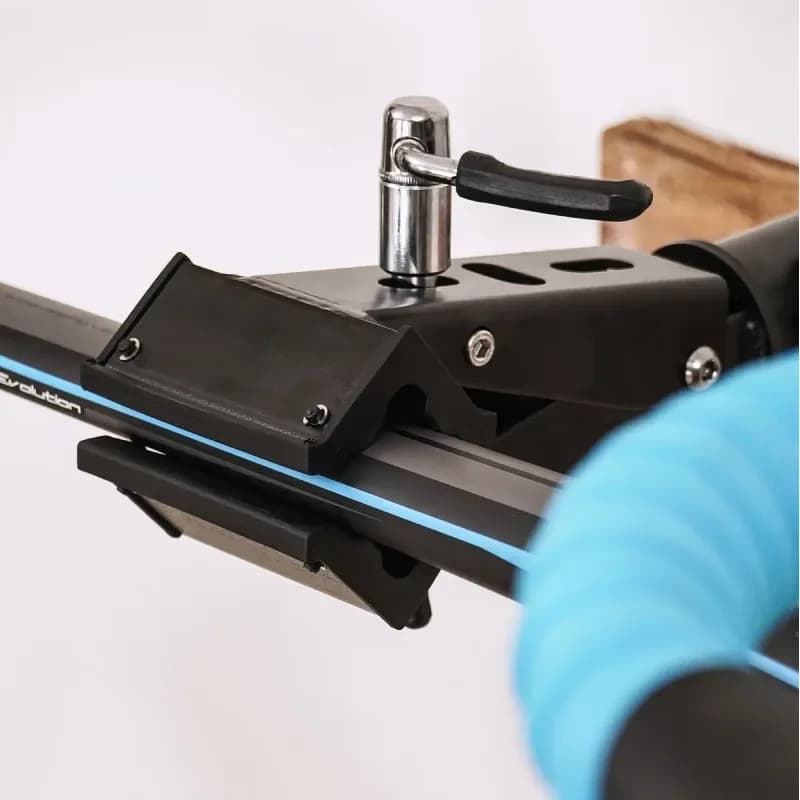 SUPORTE DE PAREDE PARA MANUTENÇÃO BIKE SUPER B 1970A — imagem 4